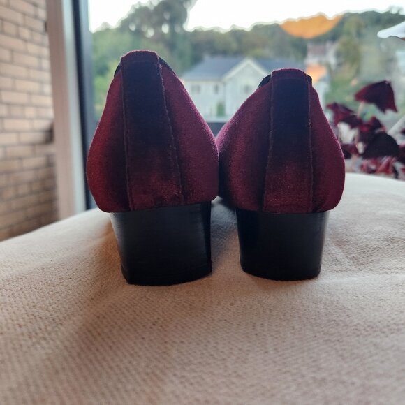 *NEW* Figini Burgundy Velvet & Leather Low Block Heels – US 7 - Picture 7 of 15